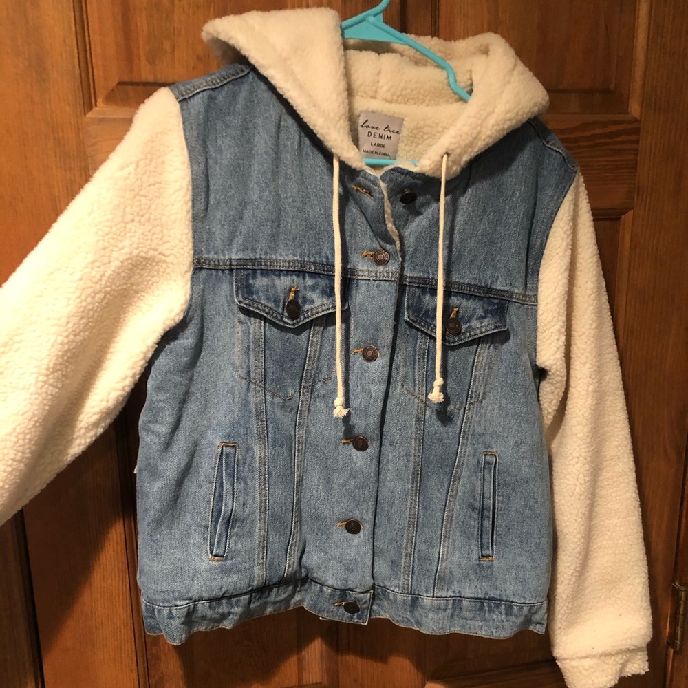 Sherpa/Denim Jacket Size Large